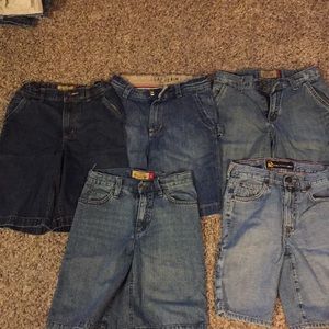 Five pair boys size 8 shorts